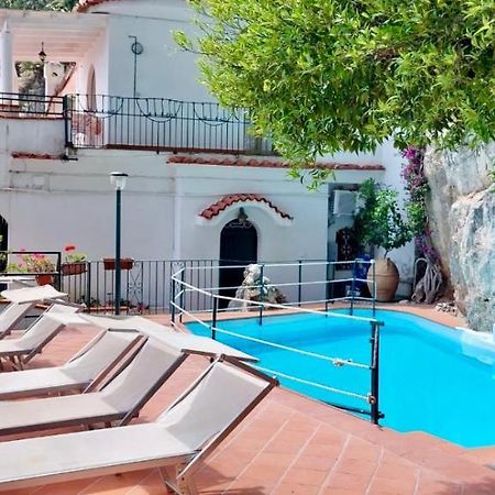 Villa Carmela Конка деи Марини Екстериор снимка