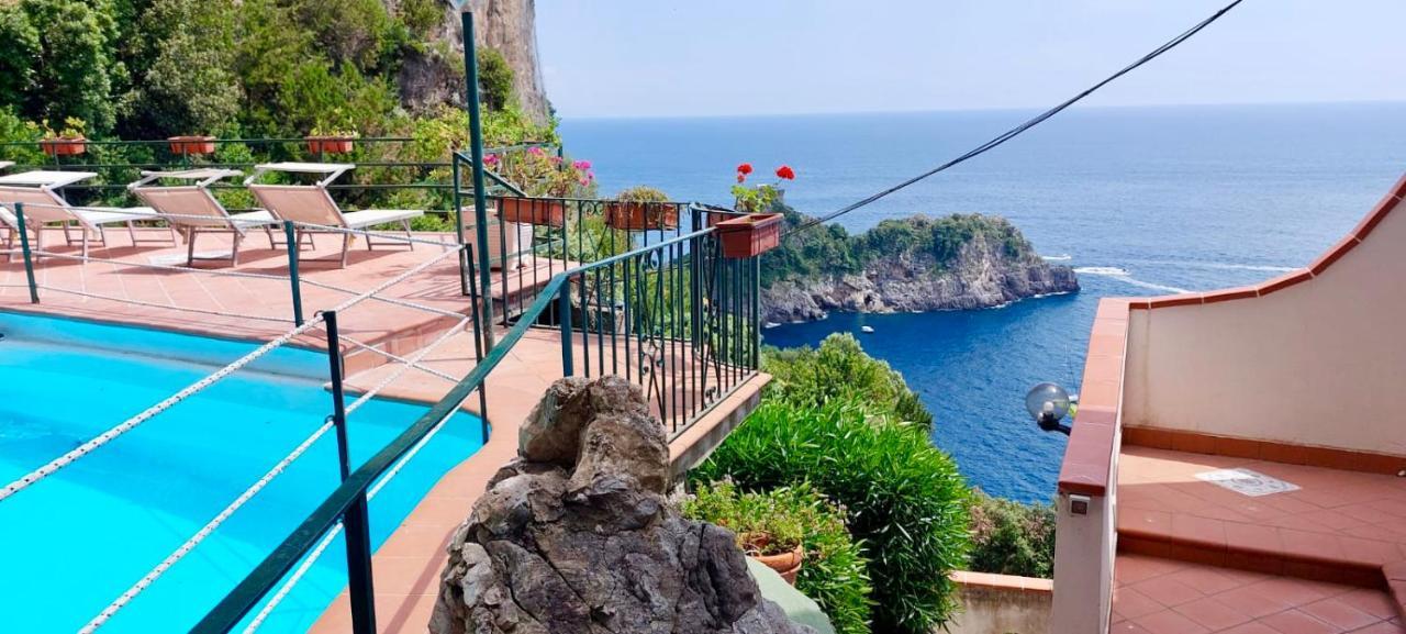 Villa Carmela Конка деи Марини Екстериор снимка